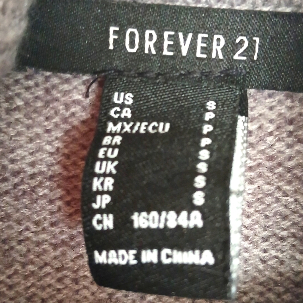 Cozy Gray Knit Sweater FOREVER 21 - Picture 3 of 5